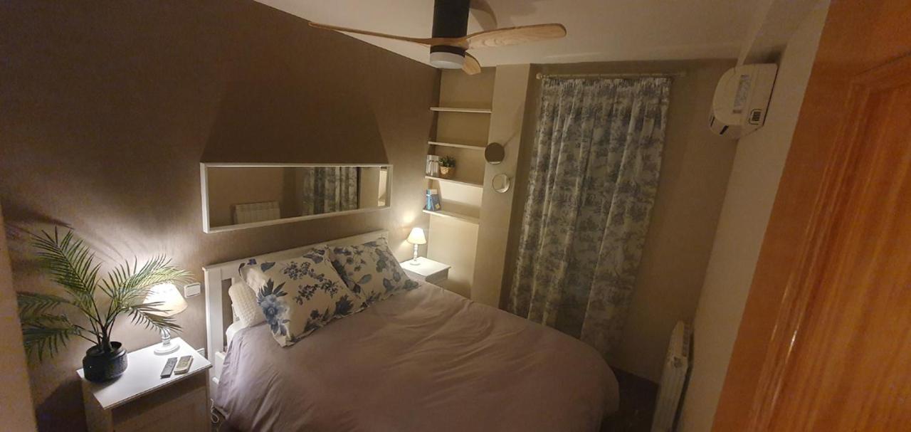 Apartamenticos Studio 75 Zaragoza Exteriör bild